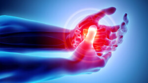 arthritic hands in pain